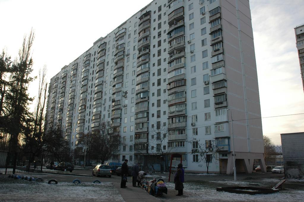 Apartments On Henerala Zhmachenka Kiev Exterior foto
